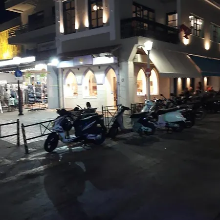 As Alesias Suites.room 12. Appartamento Rhodes City